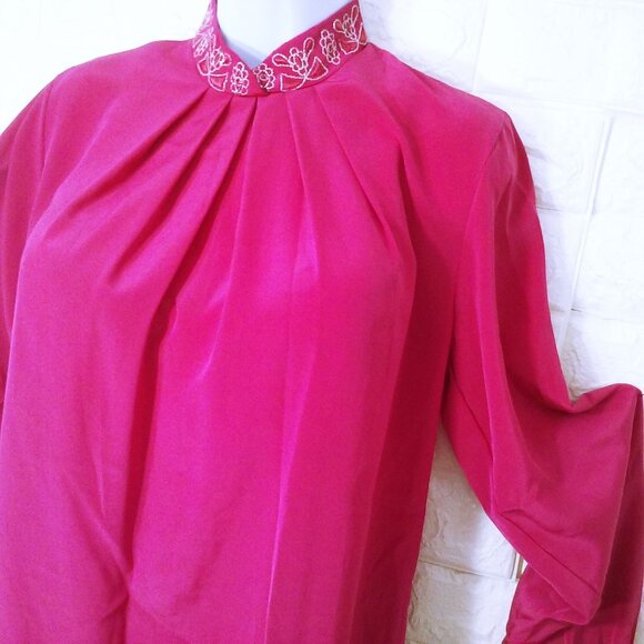 Vintage 80s Gailord High-Neck Pleated Blouse Top (8) Embroidered Metallic Cuffs - Picture 5 of 10